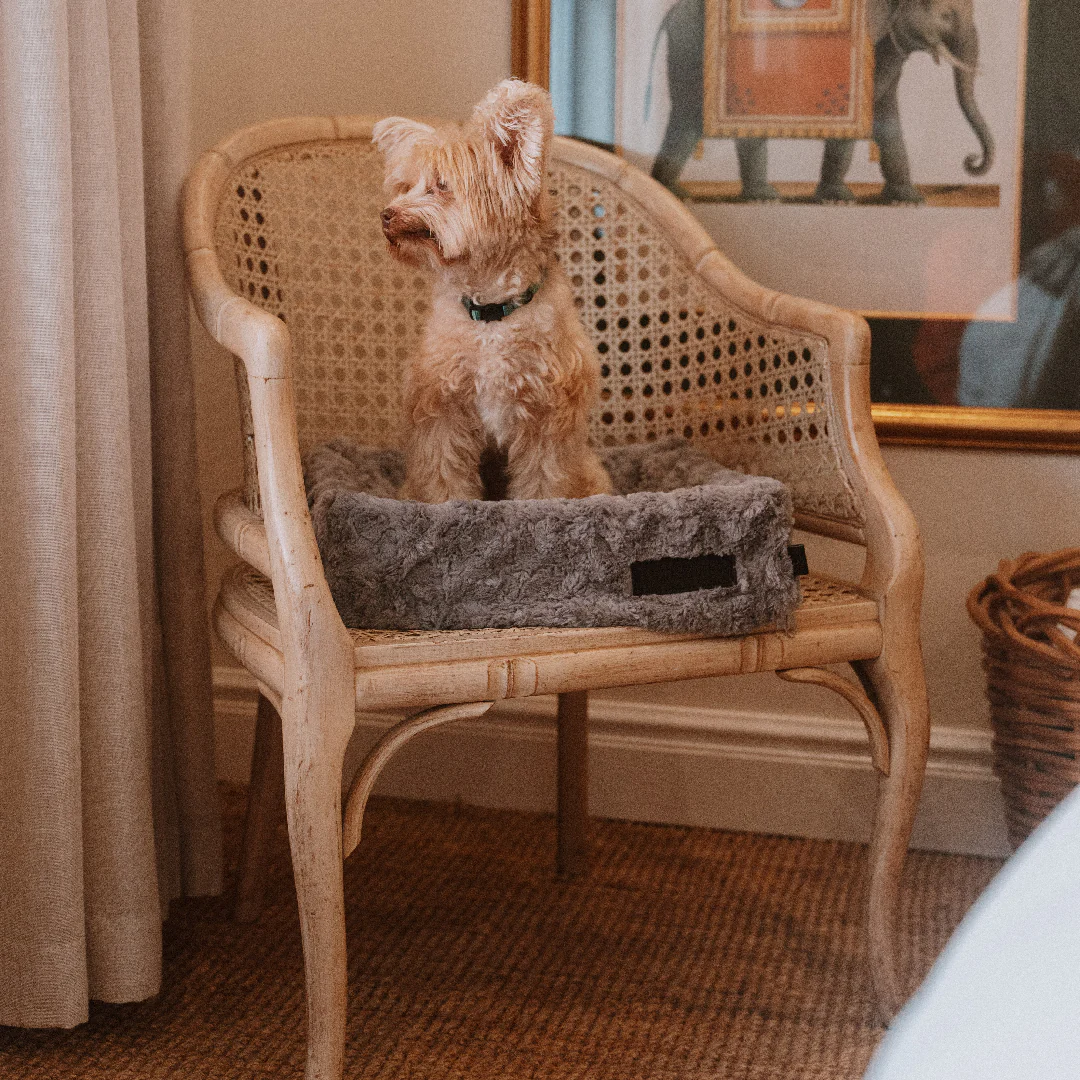 Huntlea Snooza Cube Dog Bed - Image 3