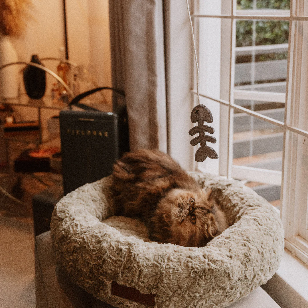 Huntlea Calming Kuddler Round Dog & Cat Bed - Image 6