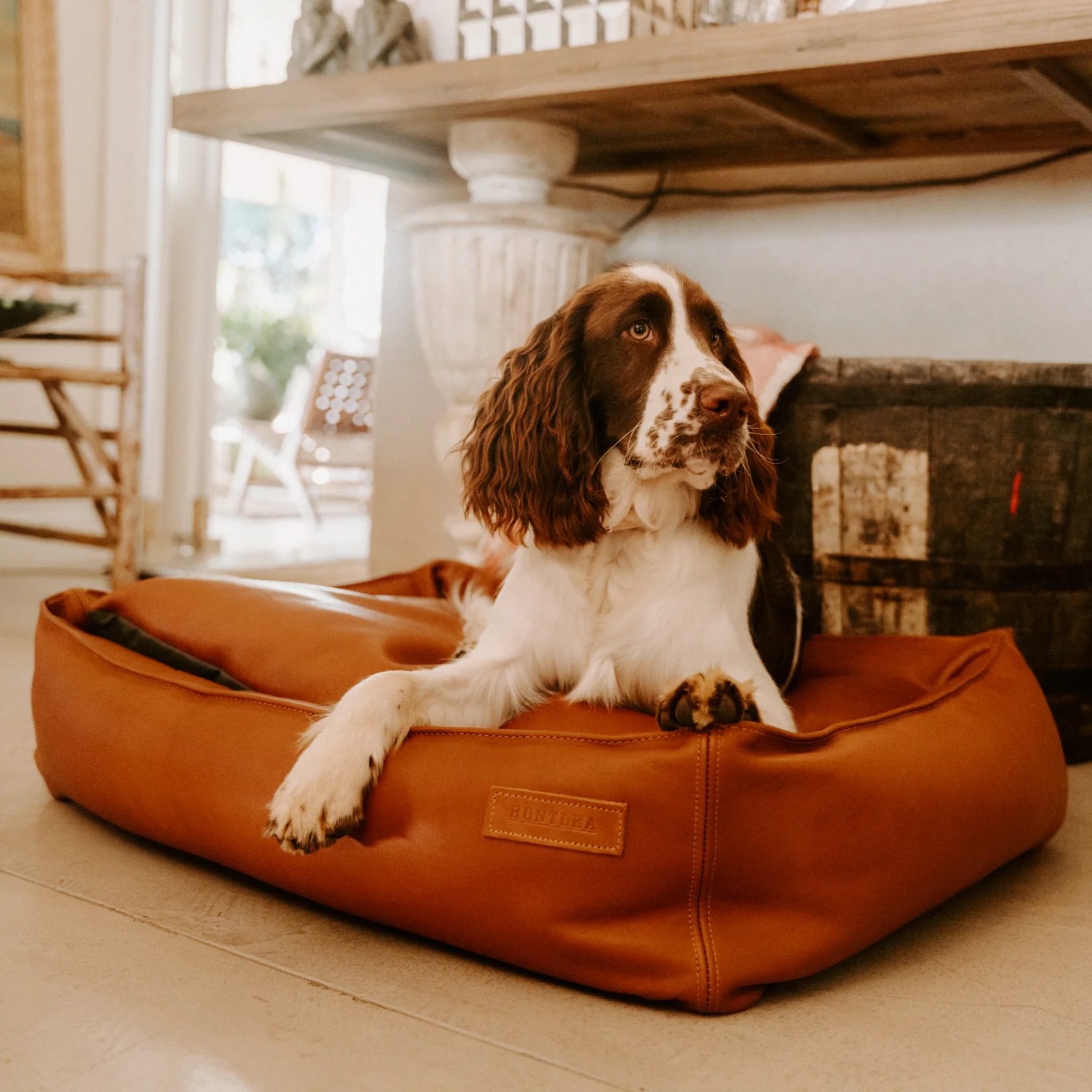 Huntlea Leather Slumber Dog Bed - Image 5
